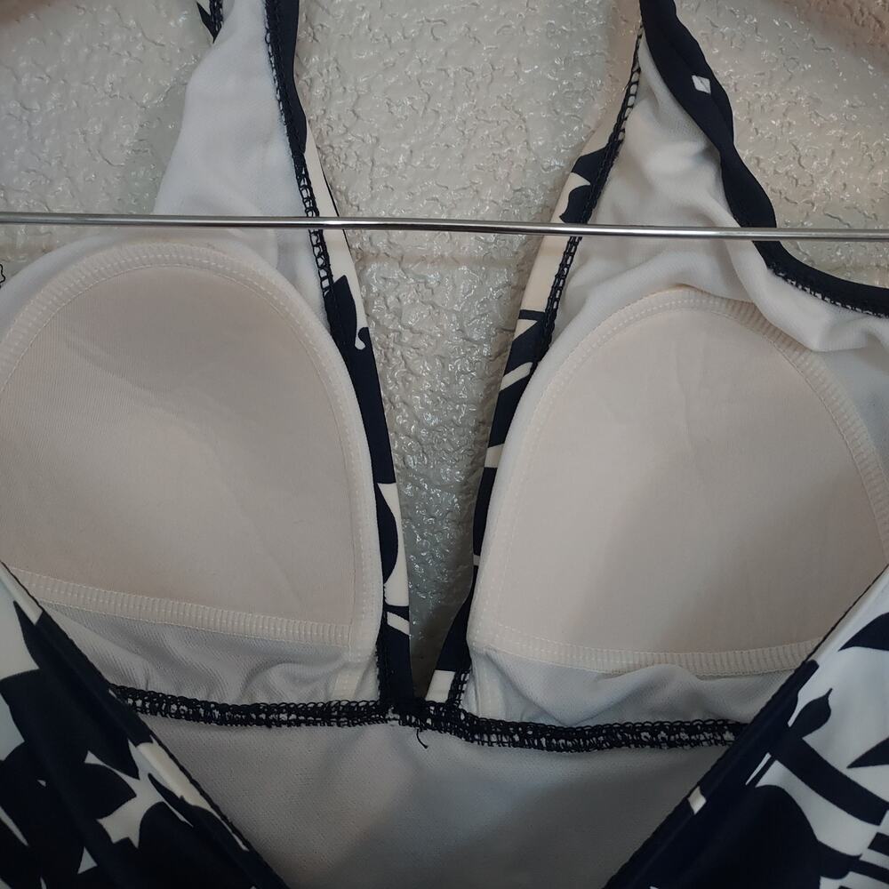 Caribbean Joe White & Blue Palm Floral Tankini Size 8 - Picture 5 of 7